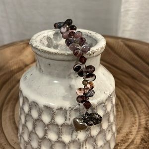 Purple and lavender tear drop tiger eye beads.marcasite closure w/ silver 🩷drop